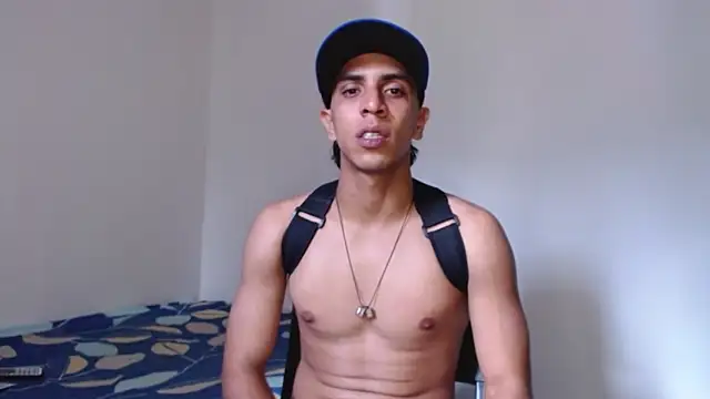 Monkey uchiha777 online show from November 17, 4:13 pm