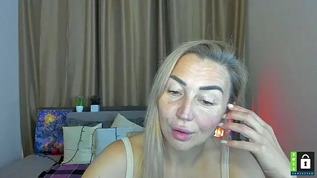 Kiss julli88I online show from November 8, 6:29 pm