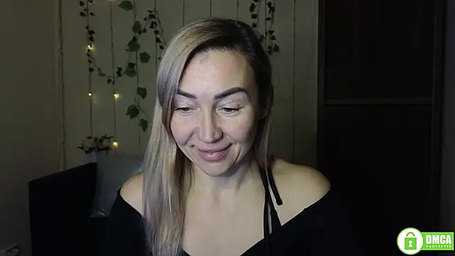 Kiss julli88I online show from December 20, 6:26 pm