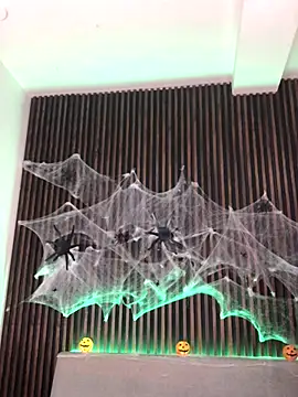 troy rouge online show from October 14, 7:25 pm