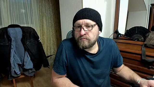 Snapshot of Grandor_M chatting on March 7, 3:18 pm Grandor M online show from March 7, 3:18 pm