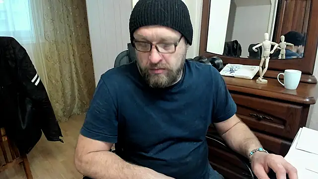 Snapshot of Grandor_M chatting on March 16, 2:00 pm Grandor M online show from March 16, 2:00 pm