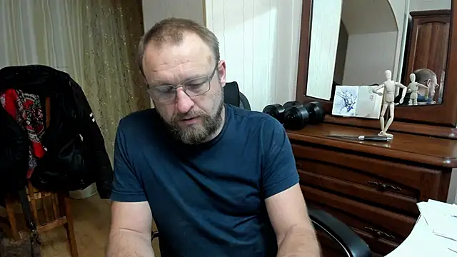 Snapshot of Grandor_M chatting on March 22, 4:04 pm Grandor M online show from March 22, 4:04 pm