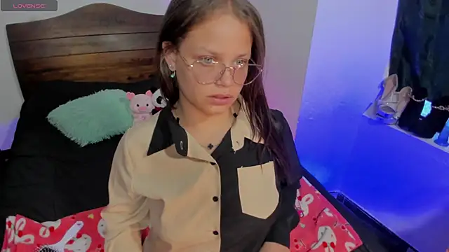 vella sex online show from December 2, 7:09 pm