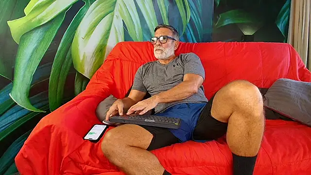 LukeCrews online show from September 25, 7:17 pm
