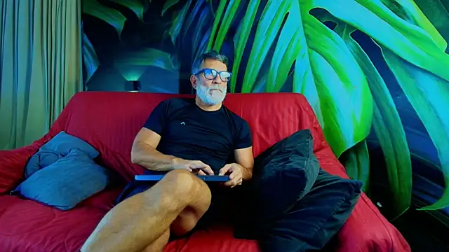 LukeCrews online show from September 30, 7:19 pm