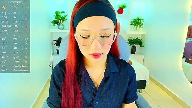 Snapshot of sharon_rosse__ chatting on December 2, 12:43 pm sharon rosse online show from December 2, 12:43 pm