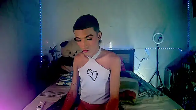 KimberlyXtreme online show from December 3, 1:02 am