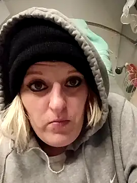 KITTYBOOBOOFUXX online show from November 29, 10:57 pm