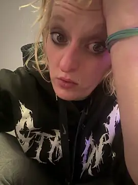 KITTYBOOBOOFUXX online show from December 22, 9:06 am