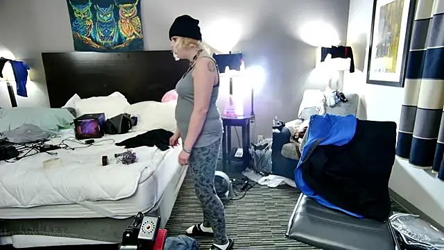 KITTYBOOBOOFUXX online show from January 9, 3:15 pm