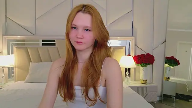 AmeliRoyse online show from February 1, 5:11 pm