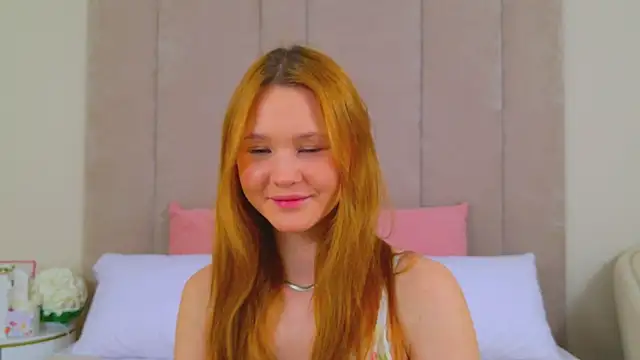 AmeliRoyse online show from March 8, 4:11 pm