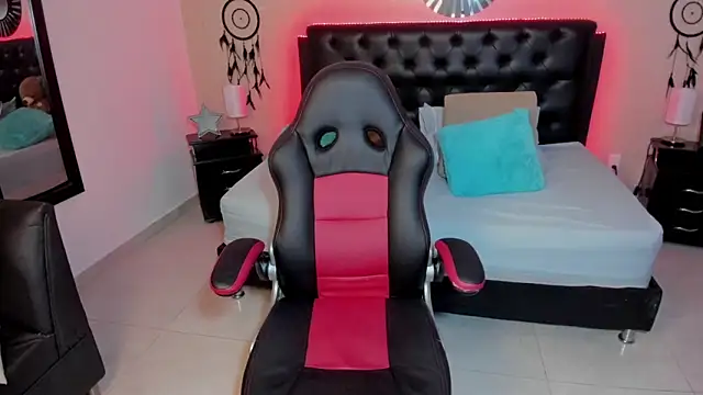  Lilly miller online show from February 23, 6:00 am