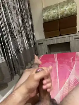 njariwala6 online show from March 24, 7:30 pm