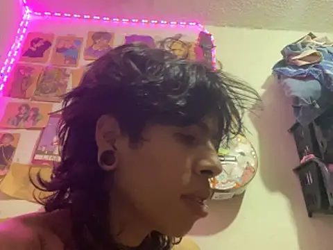 kirito kun online show from April 18, 7:34 am