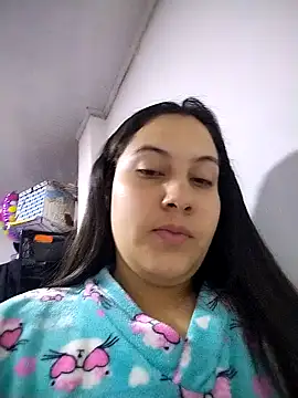 Snapshot of esmeralda_jadees chatting on February 13, 1:18 pm esmeralda jadees online show from February 13, 1:18 pm