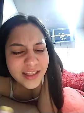 Snapshot of esmeralda_jadees chatting on April 26, 1:42 pm esmeralda jadees online show from April 26, 1:42 pm