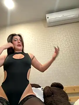 AleksandraRich online show from November 4, 2:21 am