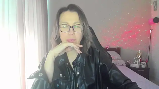 Snapshot of MANKAmmm1 chatting on March 11, 11:44 am MANKAmmm1 online show from March 11, 11:44 am