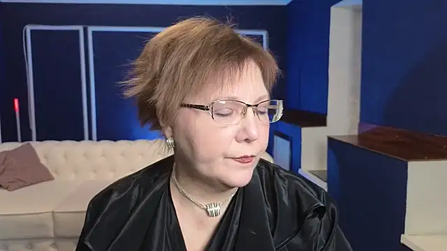 Kira Kenet online show from March 10, 2:37 pm