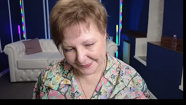 Kira Kenet online show from March 17, 5:49 pm