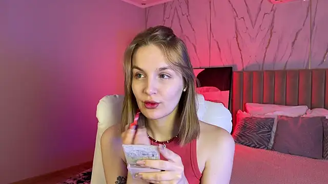  Vikky Moon  online show from October 4, 12:41 am