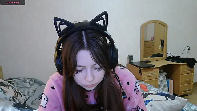 RendyDow online show from October 14, 8:48 am