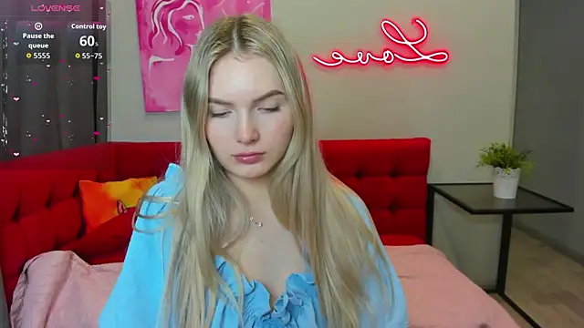 EvelineAmore online show from July 19, 1:42 am