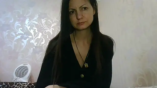 AliseWats online show from November 22, 6:29 pm