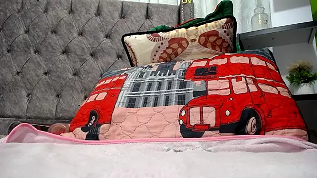 ANA-BULLOCK- online show from November 28, 12:08 pm