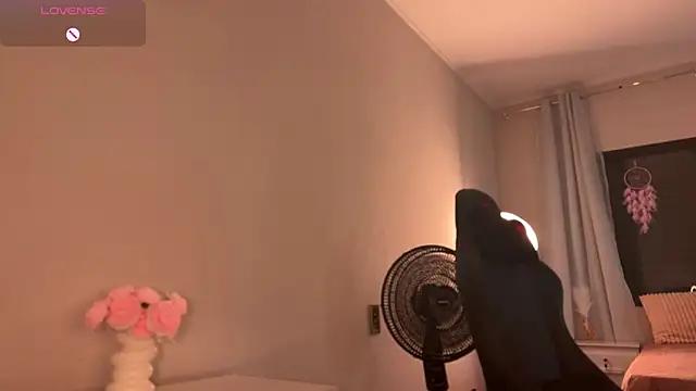 StacySpice01 online show from November 30, 1:09 am