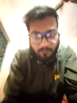 Snapshot of mpaale11 chatting on November 11, 1:11 pm mpaale11 online show from November 11, 1:11 pm