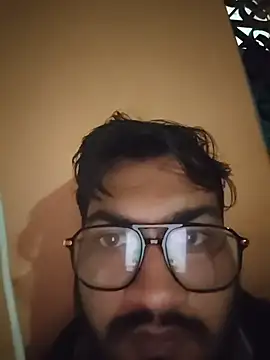 Snapshot of mpaale11 chatting on November 25, 6:46 am mpaale11 online show from November 25, 6:46 am