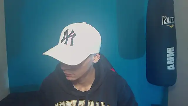 Snapshot of Burperking420_ chatting on September 14, 6:51 pm Burperking420 online show from September 14, 6:51 pm