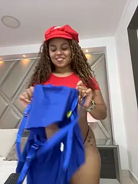 AlesiaCooper online show from November 22, 8:19 pm