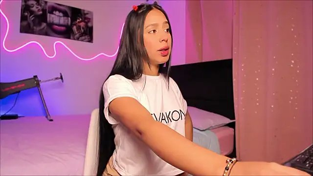 Vickysth online show from January 31, 10:30 pm