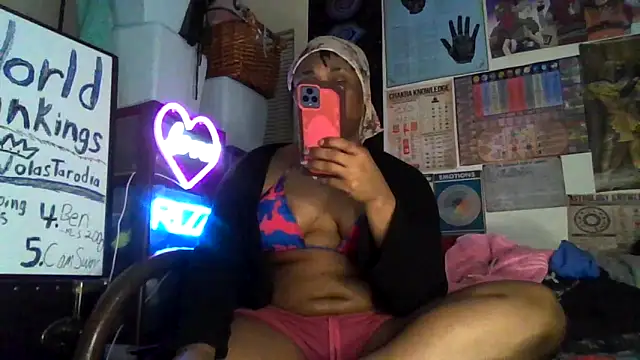 GardeniaFields online show from September 21, 7:54 am