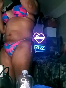 GardeniaFields online show from October 10, 6:45 am