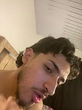 Zayn kane online show from March 31, 3:19 am