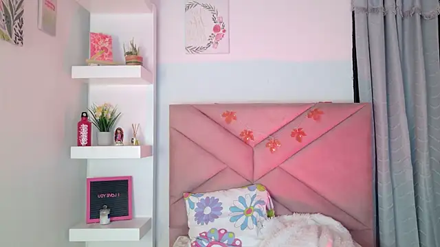 eva sin18 online show from October 9, 11:14 pm