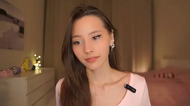 Snapshot of EditaBails chatting on January 15, 7:17 pm EditaBails online show from January 15, 7:17 pm