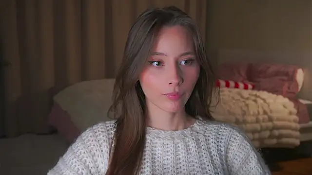 EditaBails online show from March 20, 7:08 pm