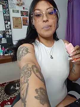 DaniPoison online show from June 10, 6:07 pm