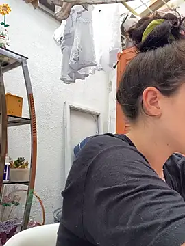 val zx online show from January 6, 2:43 pm