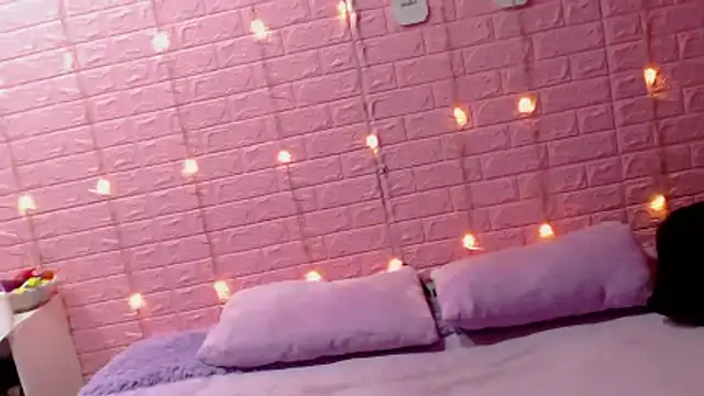 wet valery online show from March 5, 10:06 pm