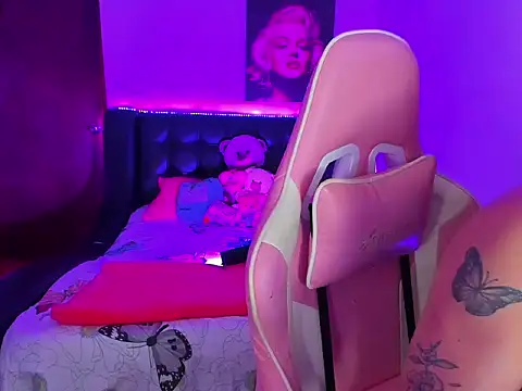 Aleja monnroe online show from January 17, 8:56 pm