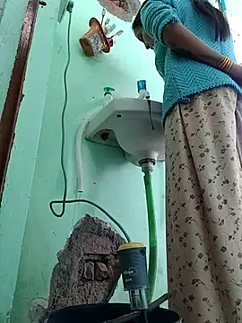 Hotty-Nidhi online show from February 9, 3:21 am