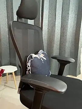 yours chahat online show from March 26, 9:59 am