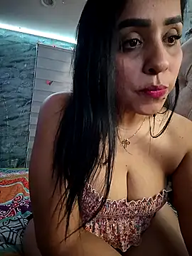 Snapshot of L_ucero chatting on September 23, 9:18 pm L ucero online show from September 23, 9:18 pm